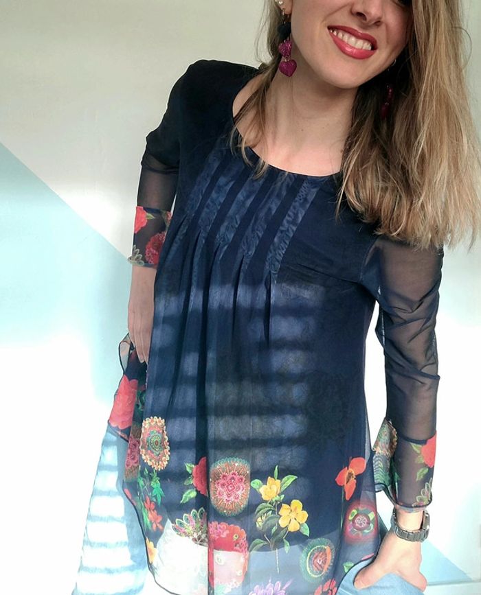 Tunique blouse Haut fleuri femme Marque Desigual taille 36 - photo numéro 4