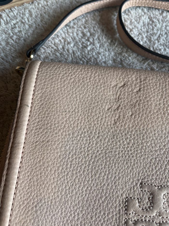 Petit sac à main Tory Burch rose pâle – bandoulière réglable – chic et pratique - photo numéro 6