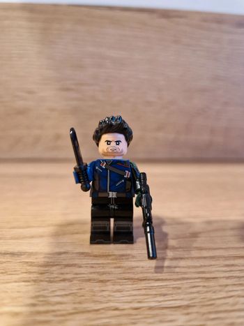 Figurine type lego le soldat de l'hiver Marvel