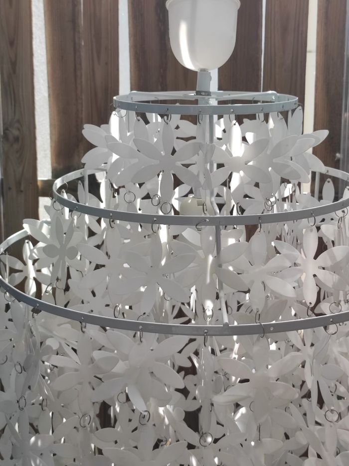 Suspension luminaire floral blanc - photo numéro 2