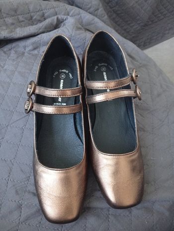 Chaussure taille 38
