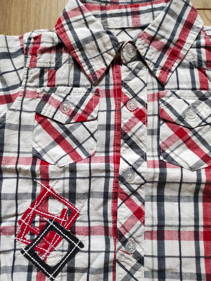 Chemise à carreaux 12 mois - photo numéro 3