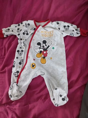 Pyjama Mickey