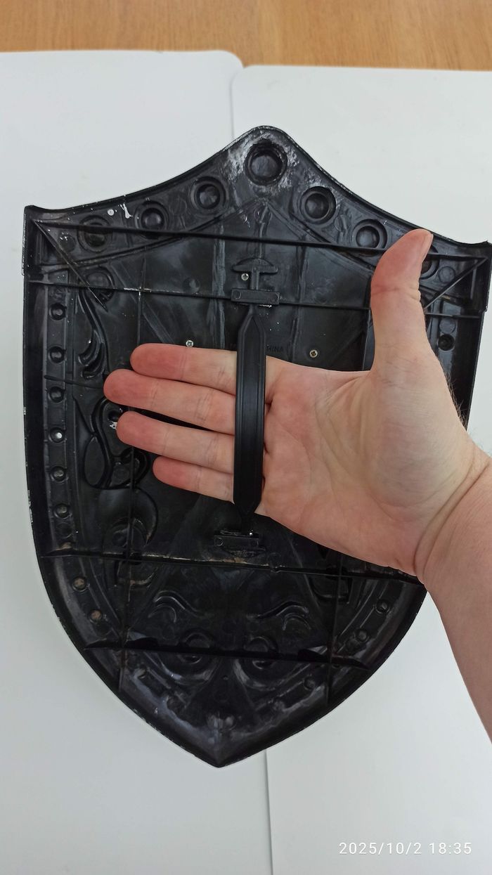 7-9 ans costume de chevalier avec heaume et bouclier - photo numéro 5