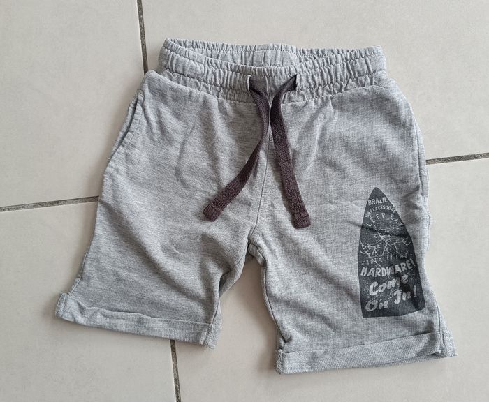 Lot Taille 5 ans - photo numéro 3