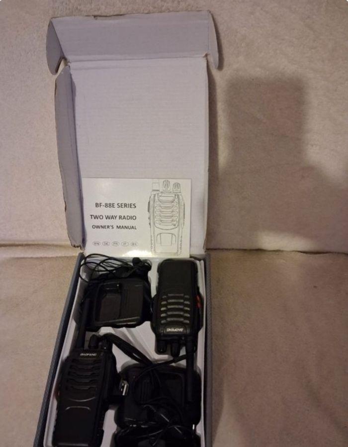 Pack 2 Talkie-walkies Baofeng BF-88E + Accessoires - photo numéro 2