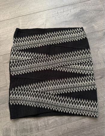 Superbe jupe noire H&M taille S ou 36