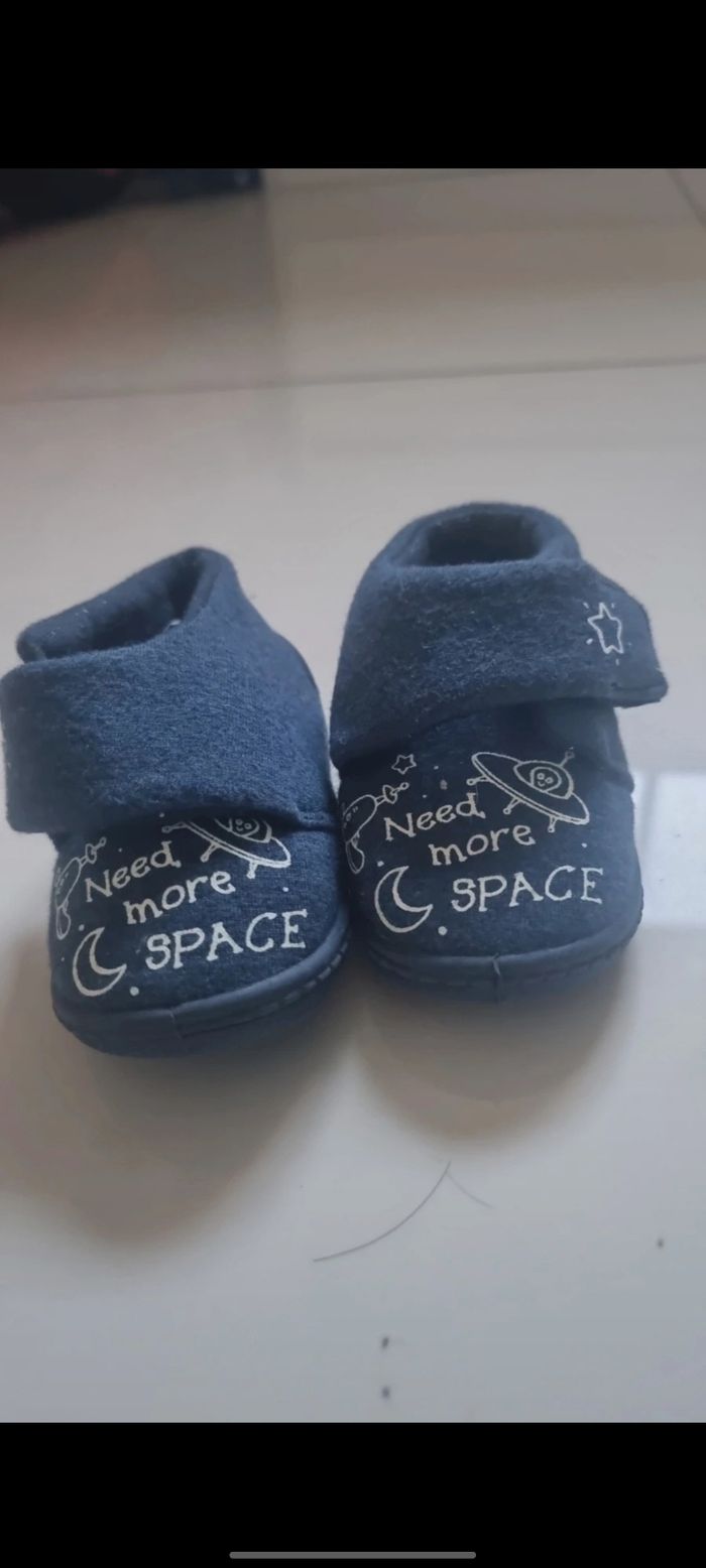 Chausson bébé taille 19