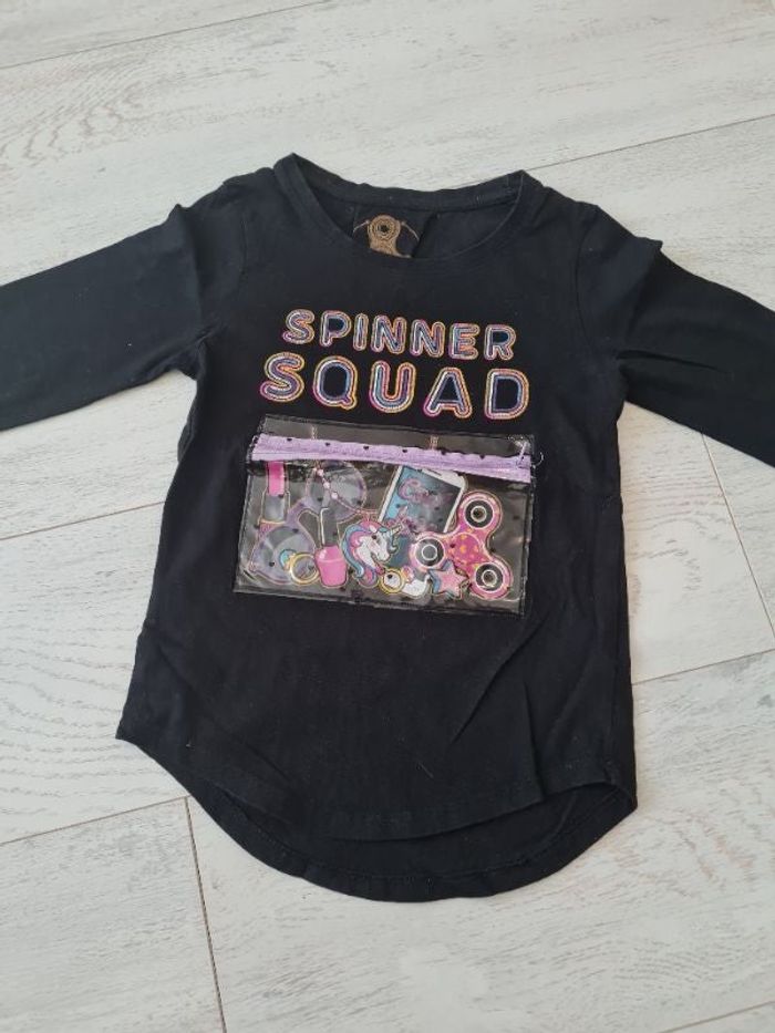 Haut Spinner "Licorne " fille 8 ans