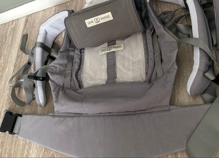 Porte bébé physiologique physiocarrier Love radius + kit naissance - photo numéro 8