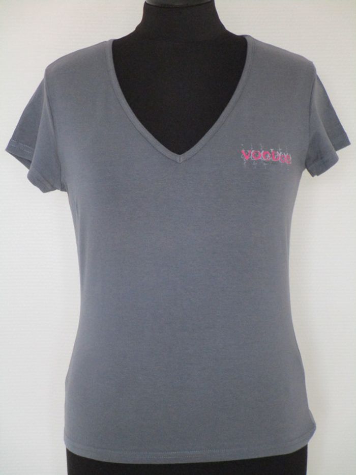 T-shirt ardoise Voodoo 36 TBE - photo numéro 2