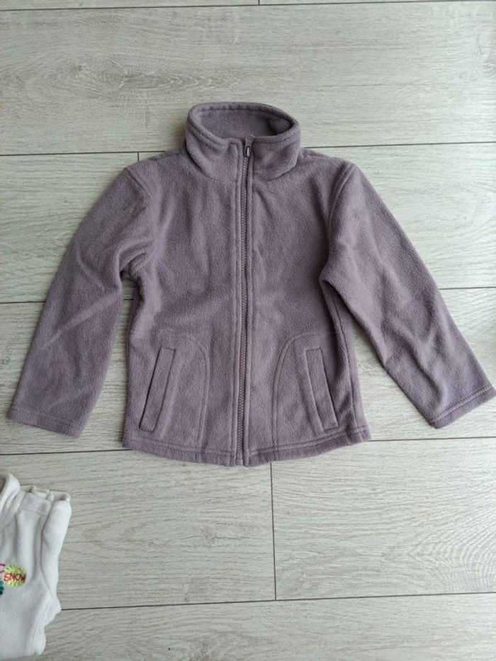 Lot pulls 4ans hiver - photo numéro 13