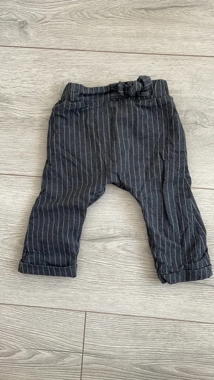 Pantalon rayure taille 12mois