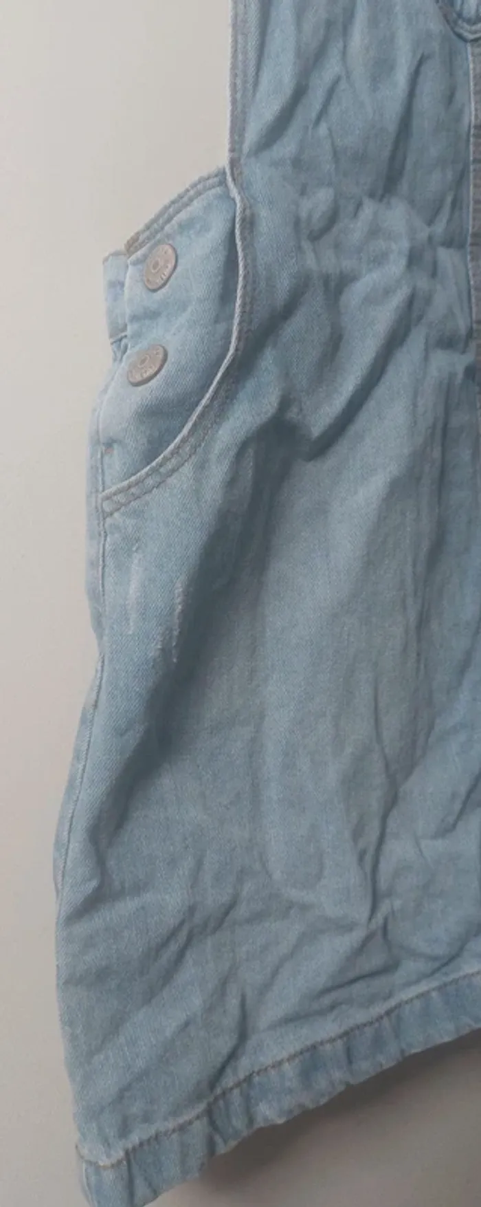 Robe salopette jamais portée - photo numéro 3