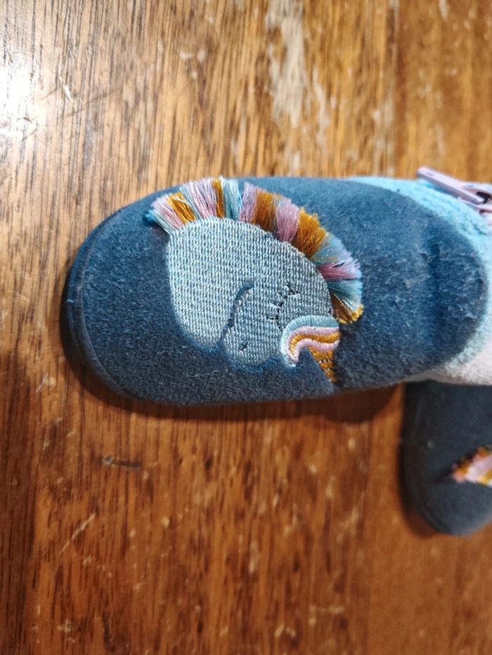 Chaussons fille licorne Isotoner taille 23 - photo numéro 3