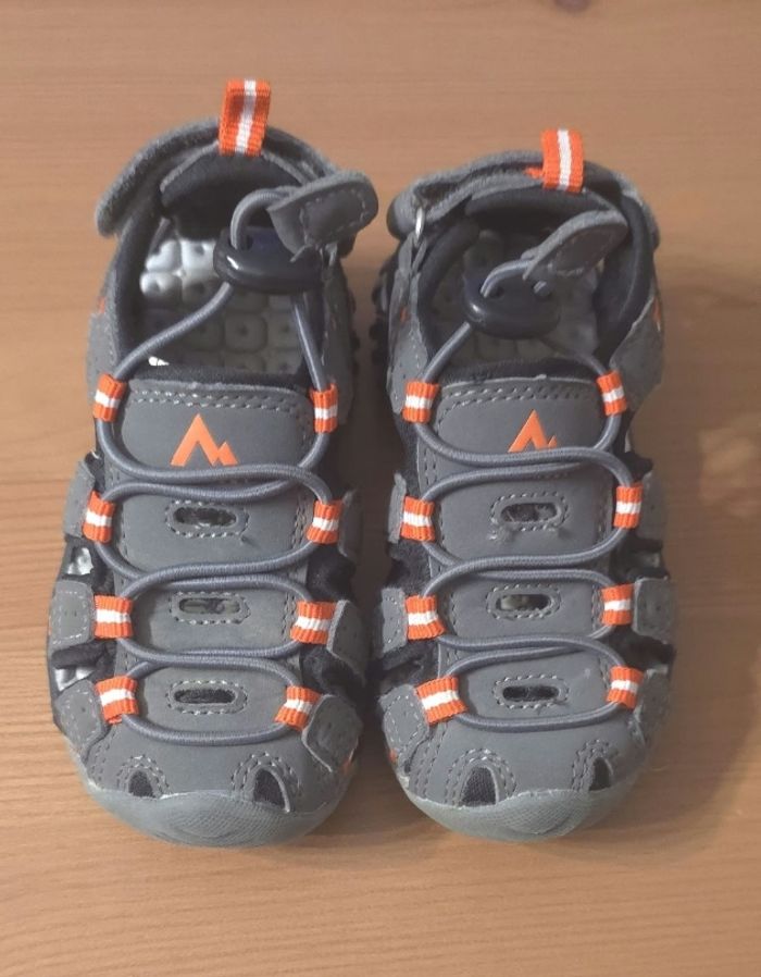 💙😍 sandales tout terrain pointure 24 garçon 😍💙