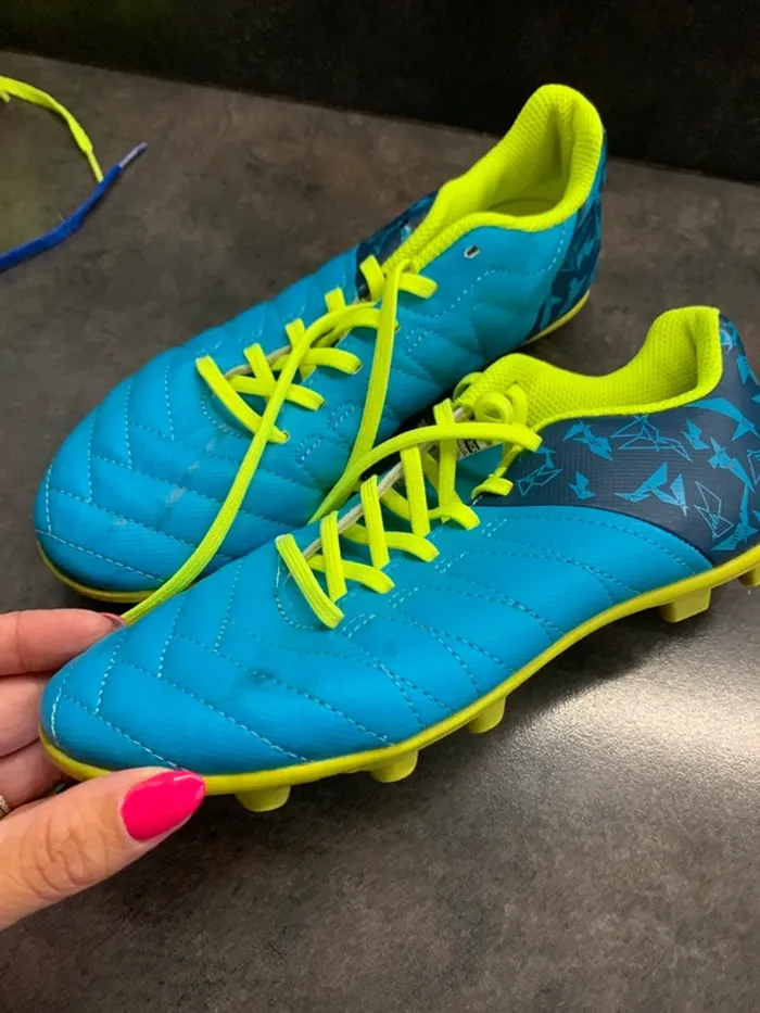 Crampons de foot décathlon taille 35