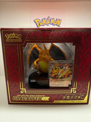 Coffret Pokémon super premium Dracaufeu EX figurine