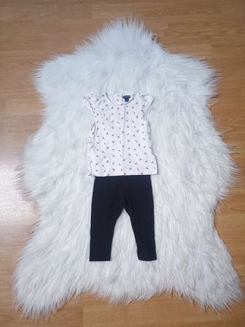 Magnifique lot d'un t-shirt et un legging