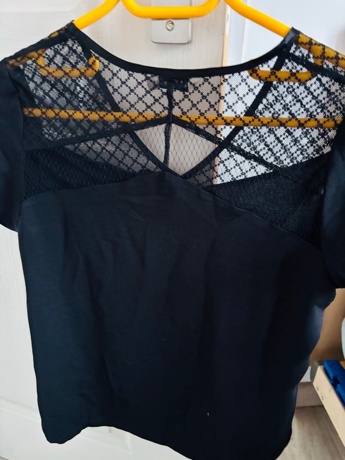 Tee shirt