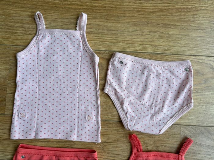 Lot de bodies-culottes 2 en 1 bébé fille Petit Bateau 36M - photo numéro 4