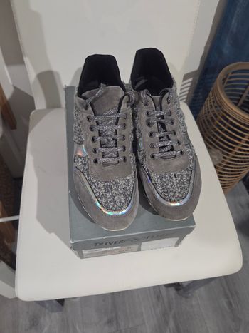 Baskets grises cuir et tissu Triver Flight P 40