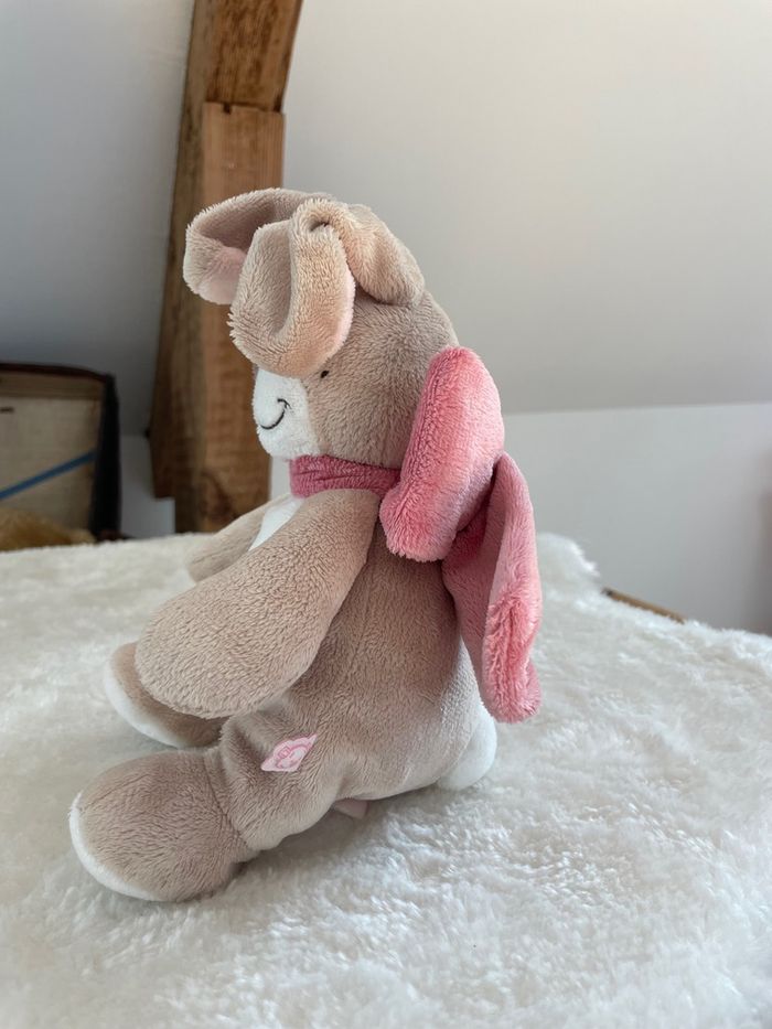 Adorable doudou lapin Oscarine "Noukie's" - photo numéro 4