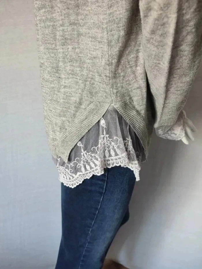 Pull gris dentelle - photo numéro 6