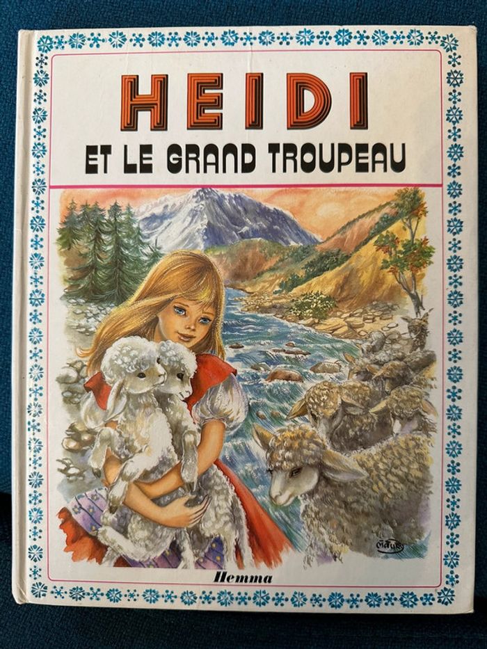 Livre ancien Hemma collection primevère Heidi et le grand troupeau album