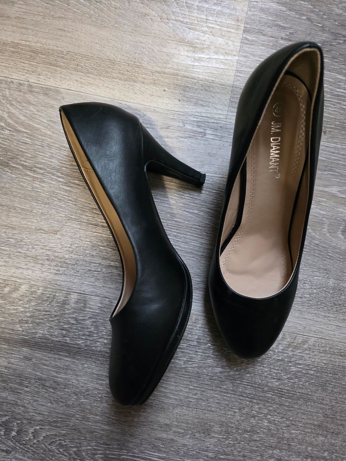 Escarpin noir taille 40 - photo numéro 2