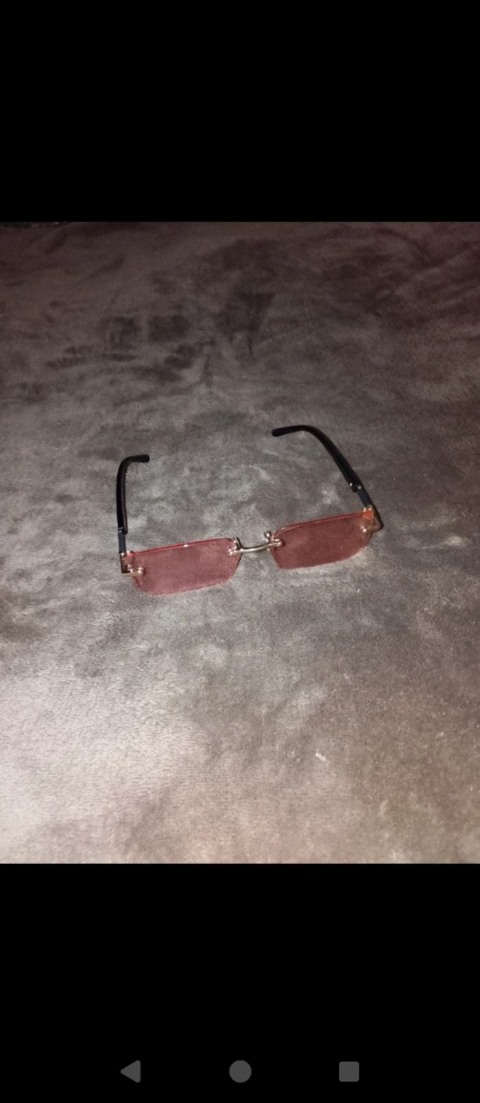 Lunette de soleil - photo numéro 4