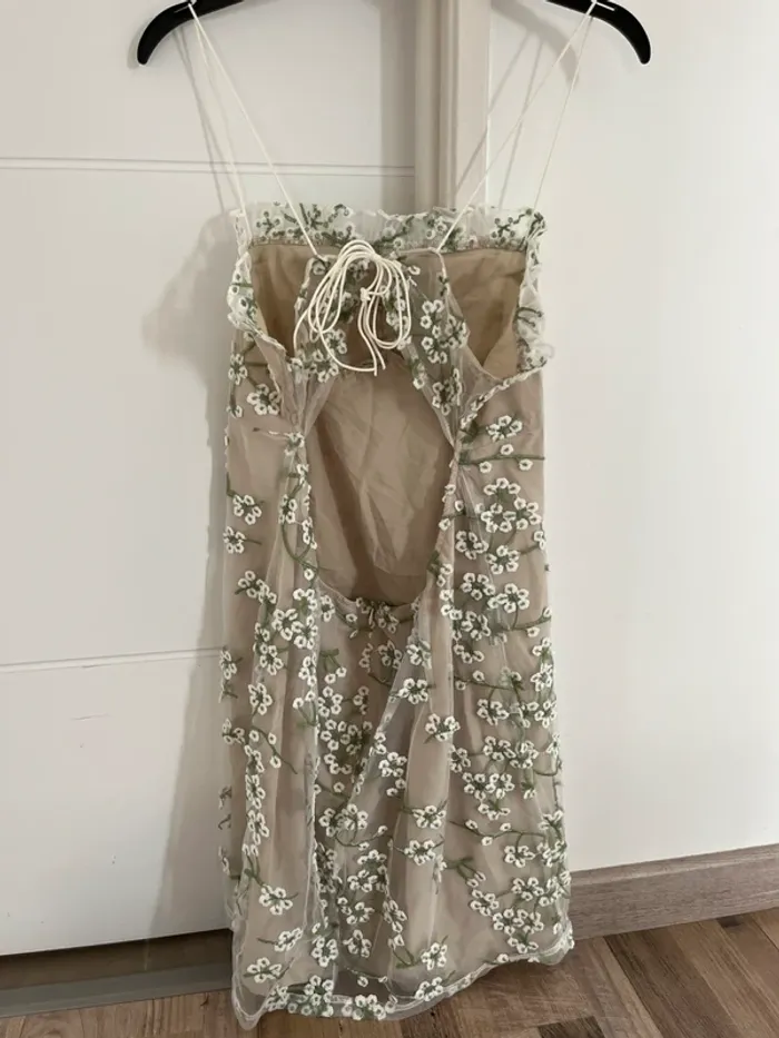 Robe fleurie SHEIN - photo numéro 2