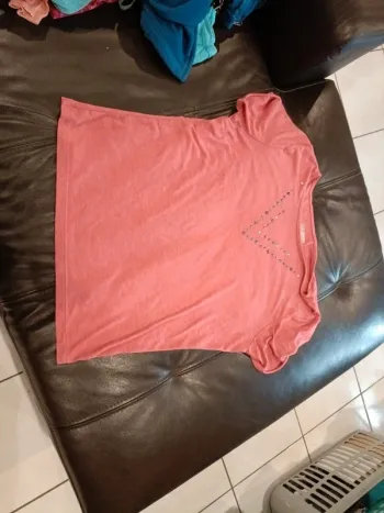 Haut in extenso taille s