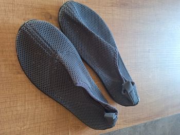 Chaussures aquatiques de plage bleues Tribord 36/37
