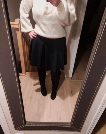 Jupe patineuse noire Etam taille 44 à plis