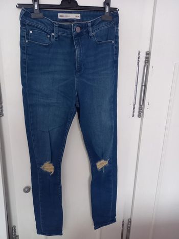 Jeans troué Asos taille 36