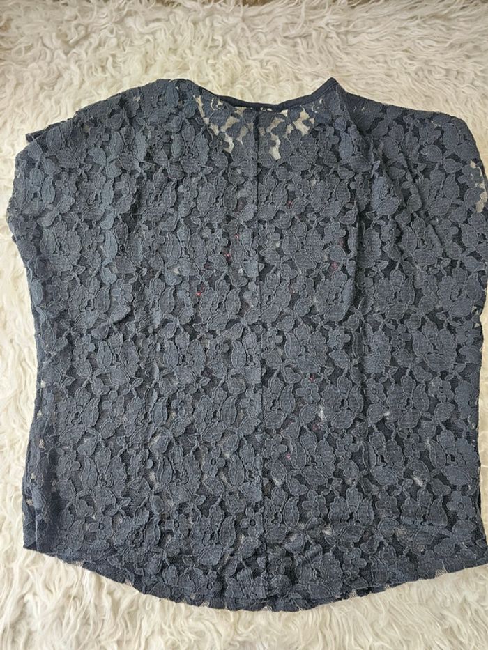 T-shirt dentelle Taille M - photo numéro 5