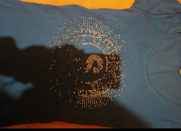 😎 Tee-shirt bleu décoré – Lettre S & petites perles ✨ Look casual 👕 - photo numéro 2