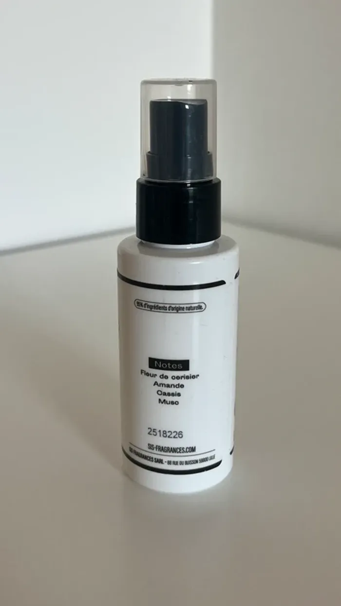 Brume de parfum Sis Fragrances - photo numéro 2