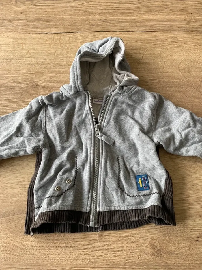 Veste zippee - 12 mois
