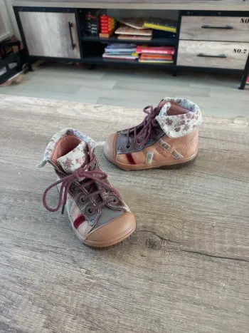 Chaussures babybotte T21