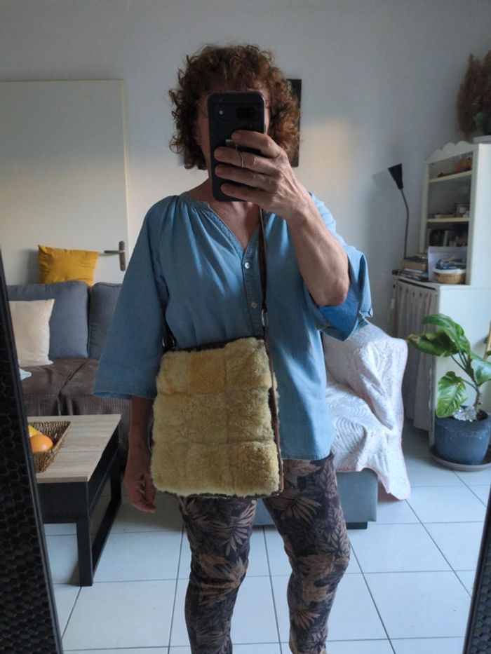 Sac bandoulière en peau de mouton - photo numéro 2