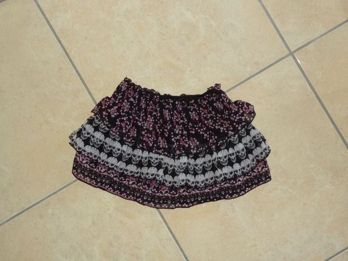 mini jupe T 10ans