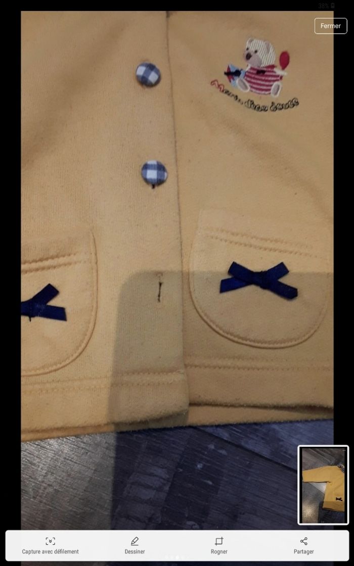 Gilet jaune et col vichy - photo numéro 3