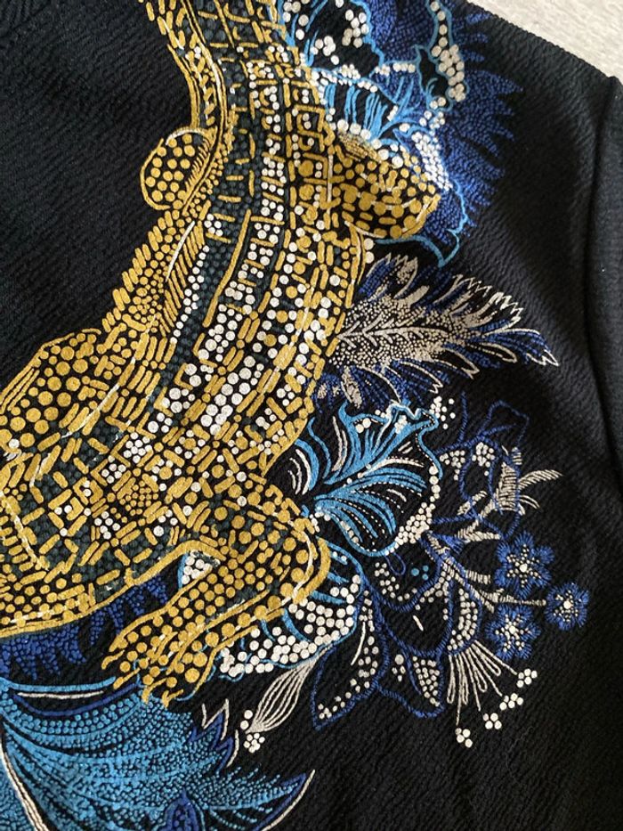 Haut noir motif crocodile - photo numéro 4