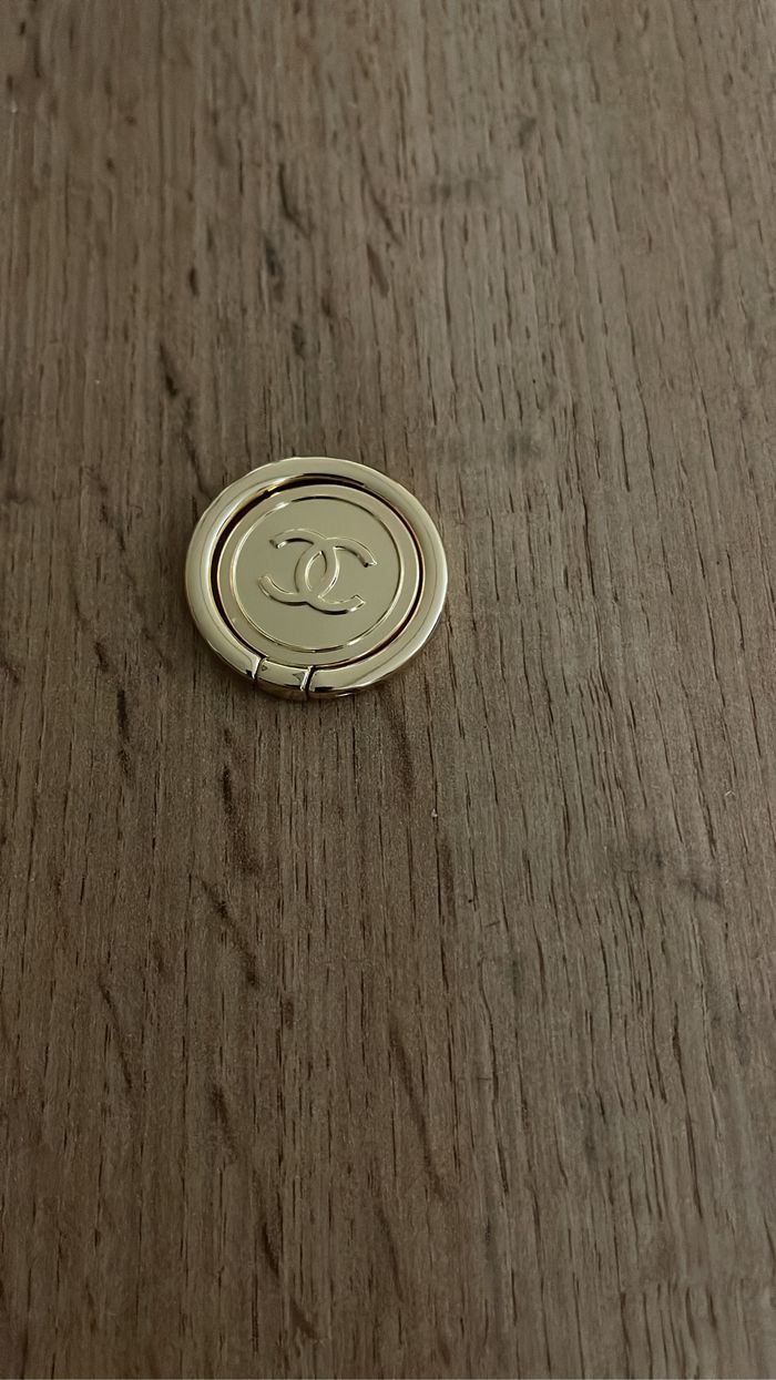 Accessoire téléphone marque cha nel