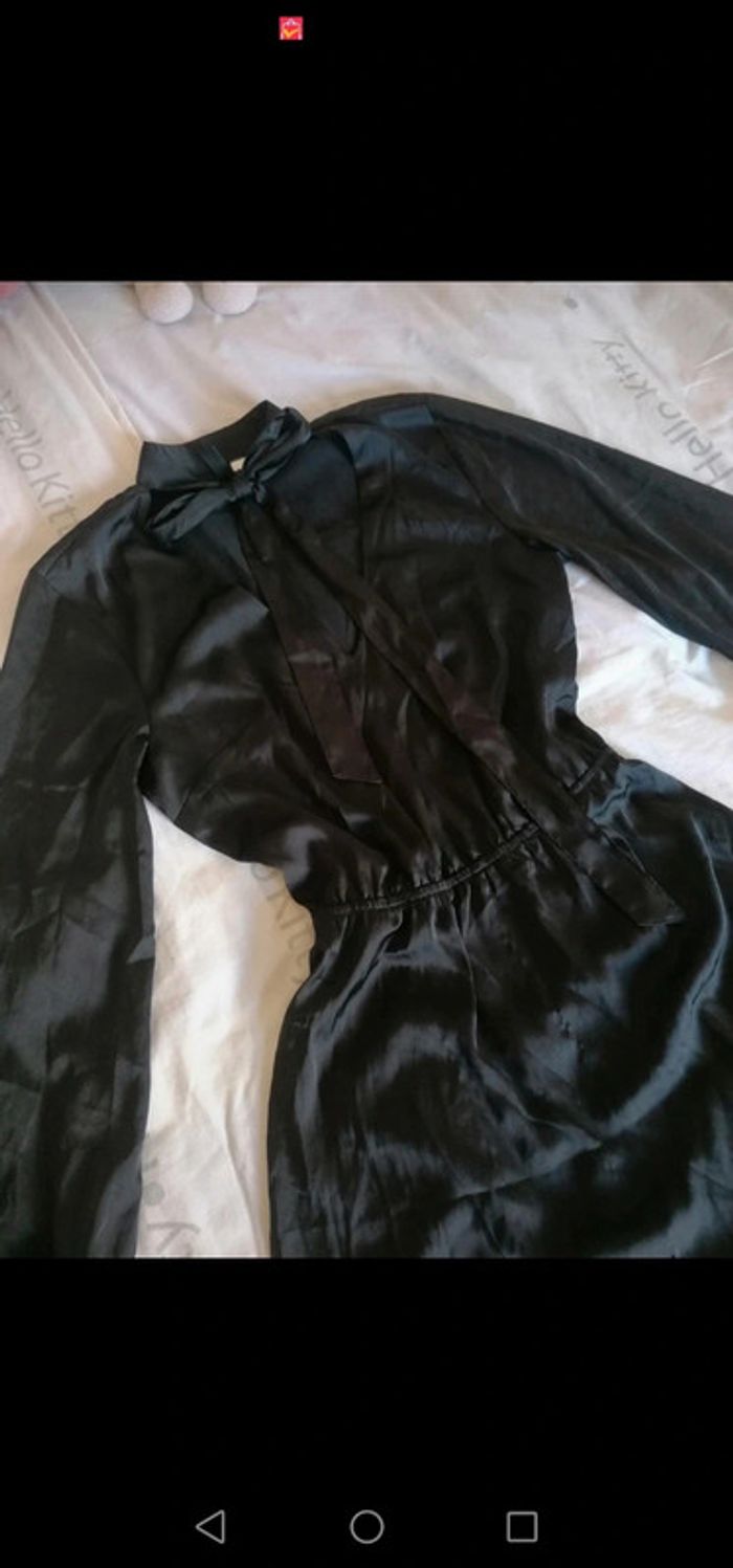 Robe noir satiné dicideo vintage