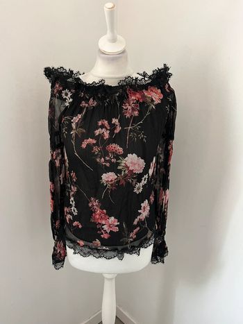 Blouse en soie noire à fleurs The Kooples S