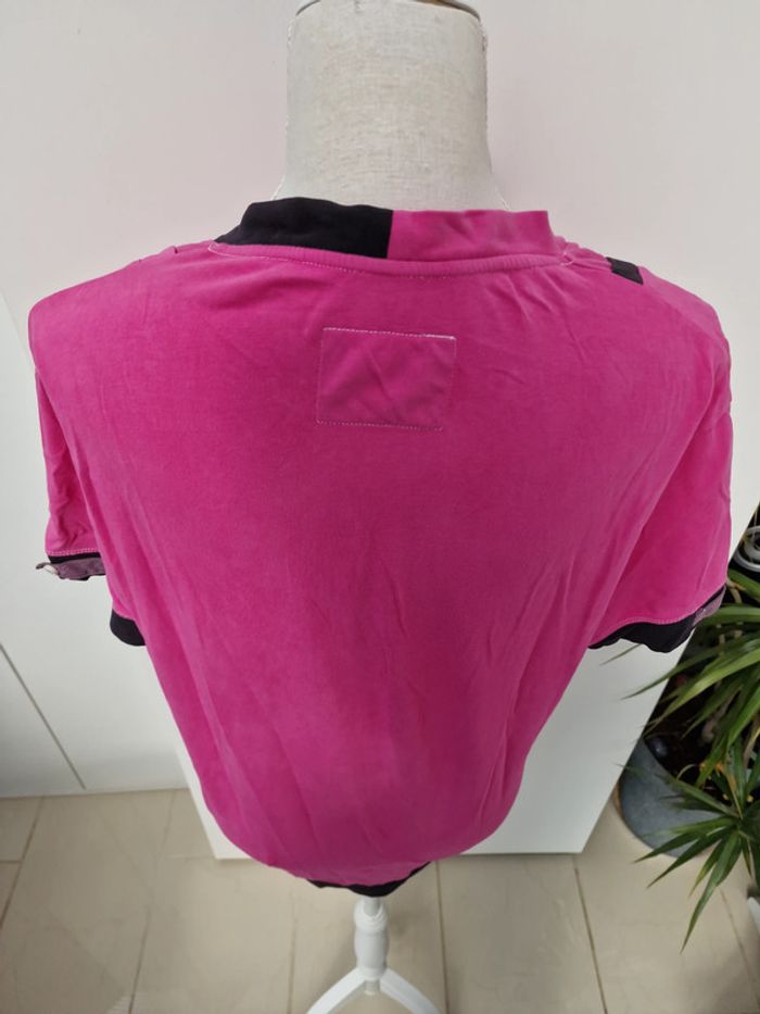 T-Shirt Fashion Rose Fuchsia Noir Blanc Avec Boutons - photo numéro 7