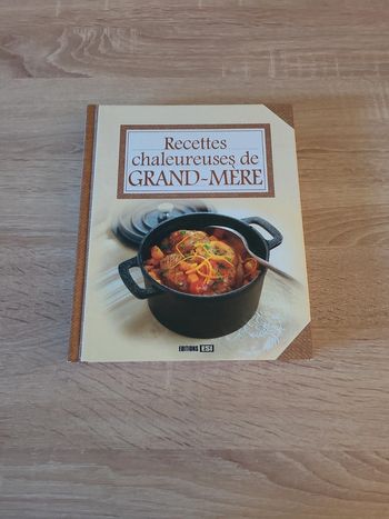 Livre recette "Recettes chaleureuses de grand-mère"